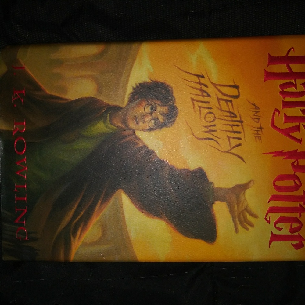 Harry Potter and the deathly hallows